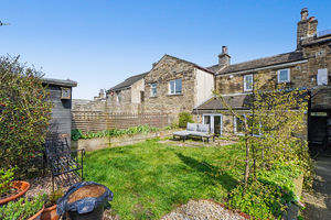 Photo 21- click for photo gallery